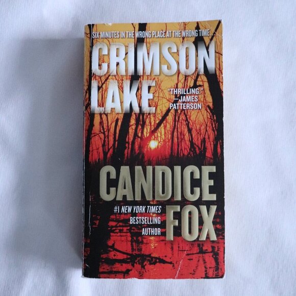 Complete Crimson Lake Series by Candice Fox | Thriller | Fiction | Pocket-Size - Picture 2 of 7